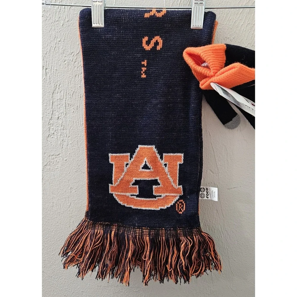 New w/Tags Auburn Tigers Football‎ Sports Knit Scarf with Fringe And Gloves